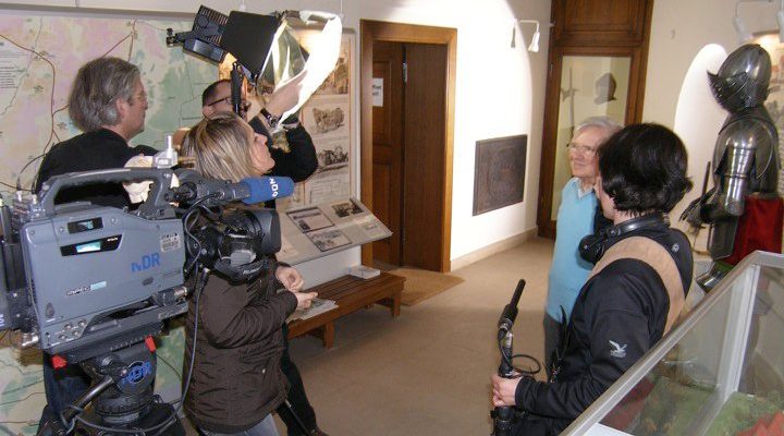 Große Aufregung auf Burg Neuhaus