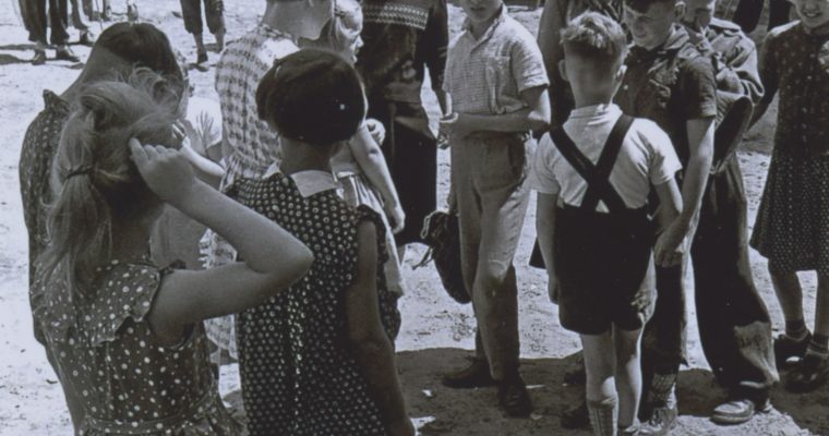 Führung durch die Ausstellung „Heimschule Burg Neuhaus – Erziehung durch Bildung“